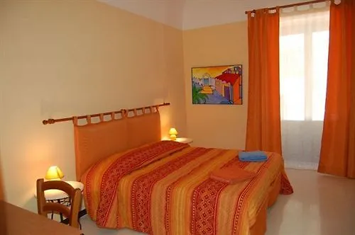 B&B Sunflower Catania Bed & Breakfast