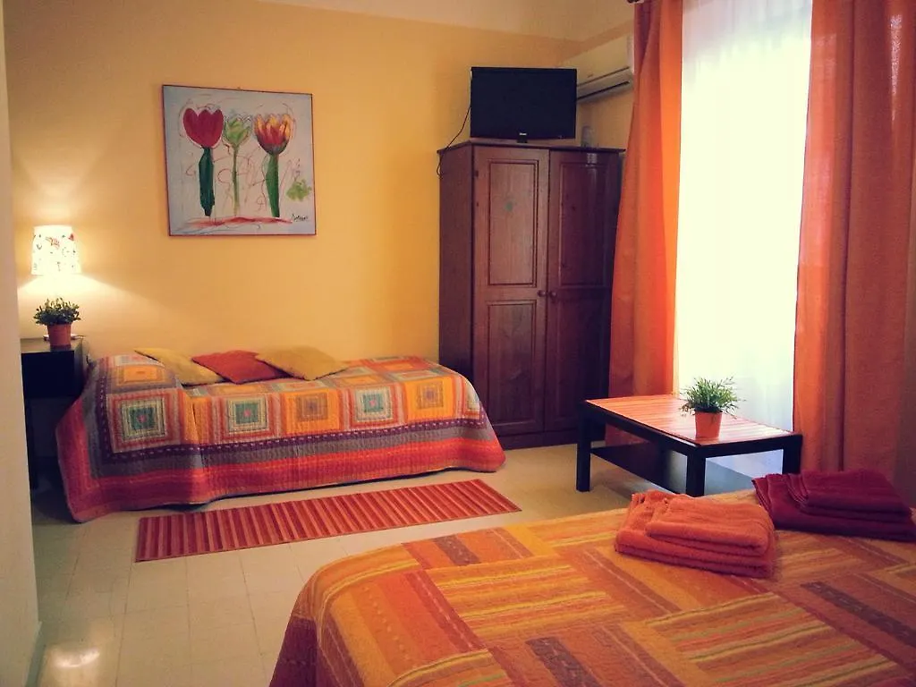 B&B Sunflower Catania Bed & Breakfast